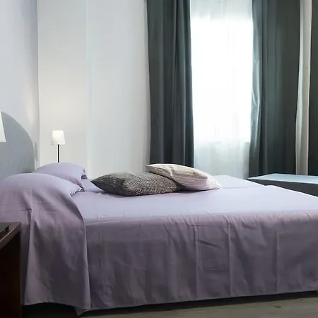 Sleep & Zupp 2* Naples