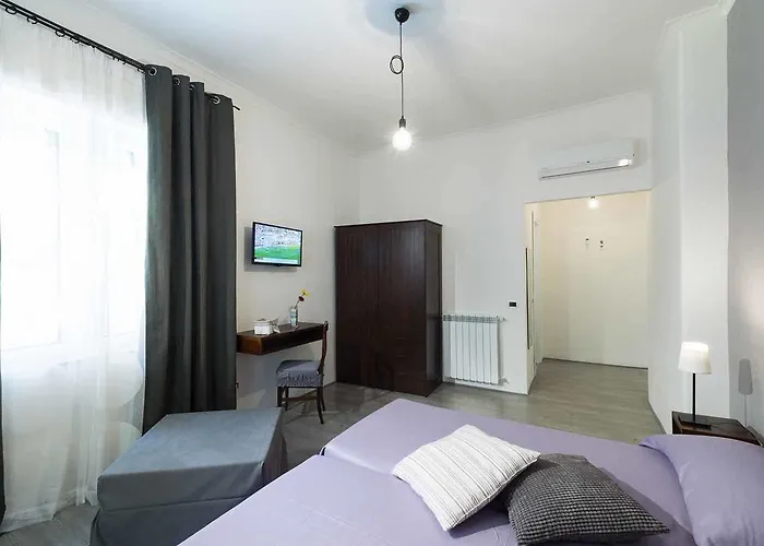 Sleep & Zupp فندق مبيت وإفطار نابولي