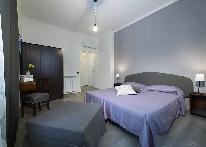 Sleep & Zupp فندق مبيت وإفطار نابولي